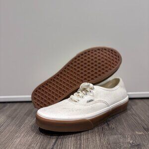 Vans Authentic sneakers in off-white canvas with classic gum soles